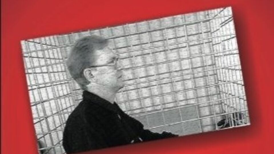 Книга российского поэта Александра Бывшева "Кровавая память"