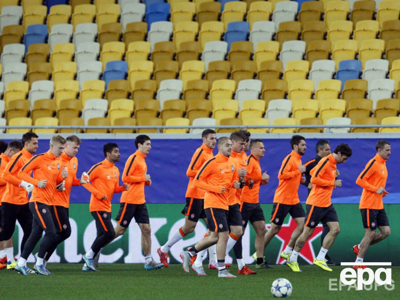 Фанаты перекрыли проезд к "Арене Львов"