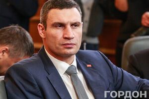 Кличко некогда участвовать в теледебатах, заявила Зиновьева