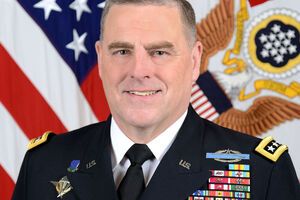 Глава штаба американской армии призывает внимательно следить за Россией ввиду ее агрессивного поведения