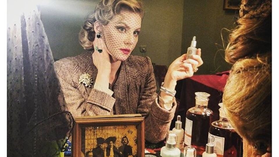 Литвинова презентовала картину в узком кругу