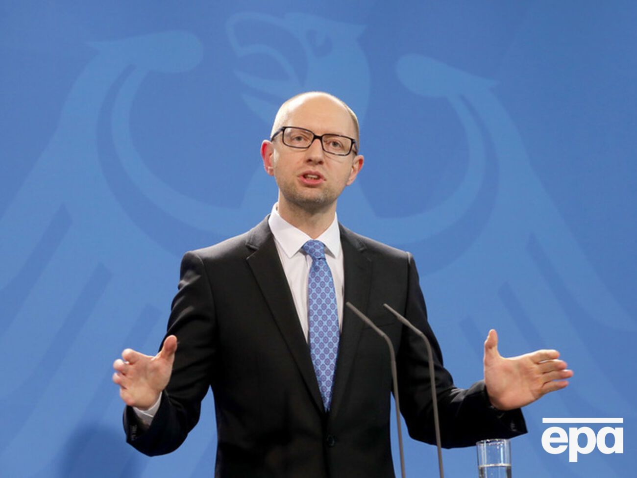 Яценюк напомнил о необходимости скорейшего реформирования таможенной службы