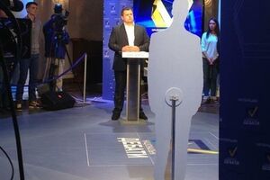 Зураб Аласания: Некоторые политики думают, что дебаты нужны только "UA: Першому". На фото – Борис Филатов, его оппонент Александр Викул на дебаты не явился