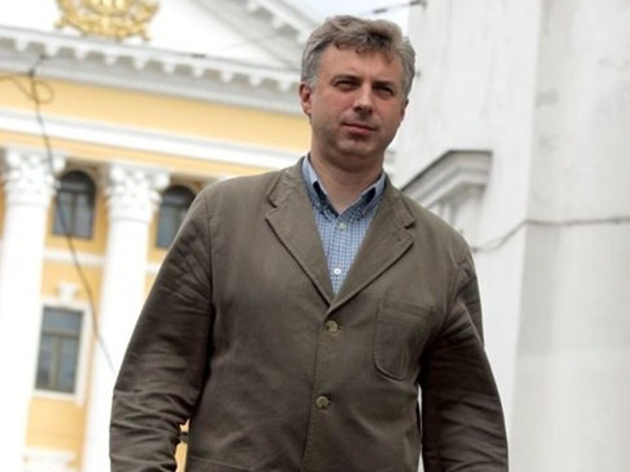 Яценюк не намерен увольнять министра образования