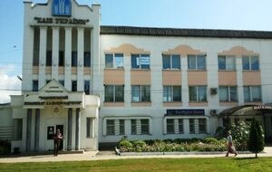 Тука: Как мне сказали местные знатоки, работает старая и примитивная ефремовская схема, благодаря которой у государства украдено множество элеваторов