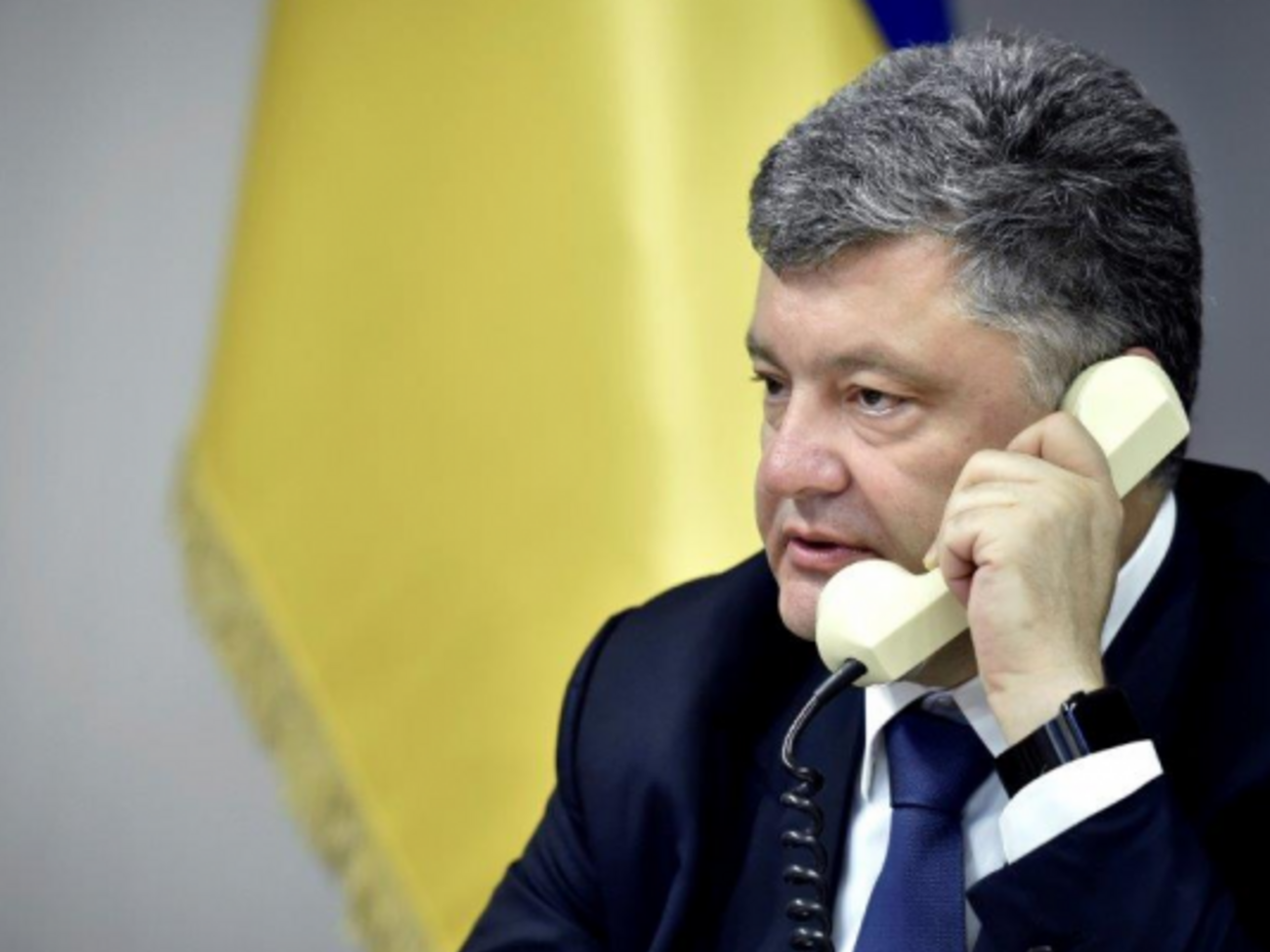 Порошенко провел телефонный разговор с Лагард