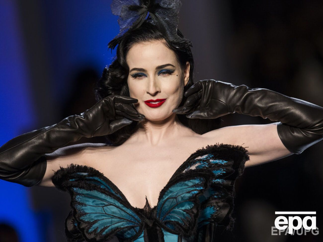 Дита фон Тиз ведет отдельную страничку своего кота Алистера