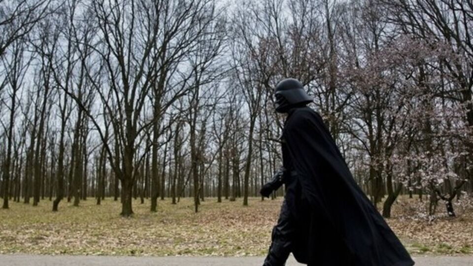 Петицию о назначении Дарта Вейдера премьер-министром зарегистрировал Магистр Йода