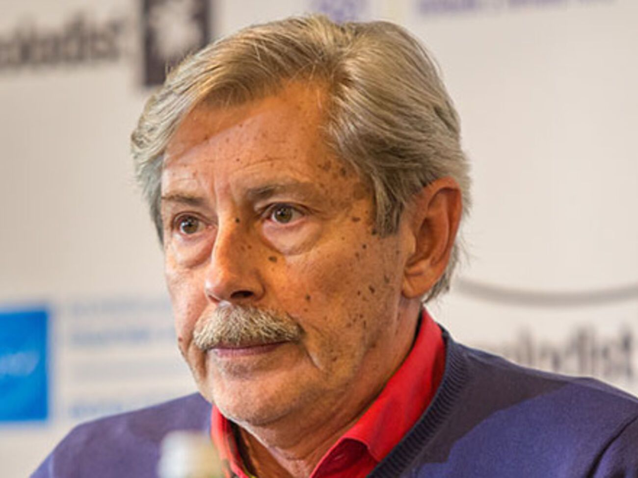 Халпахчи: Кинотеатры&nbsp;"Жовтень" и "Киев" имеют право быть приватизированы коллективом