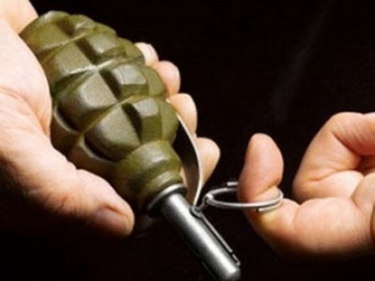 Адвокат Козаченко написал заявление об инциденте с гранатами на имя генпрокурора Украины