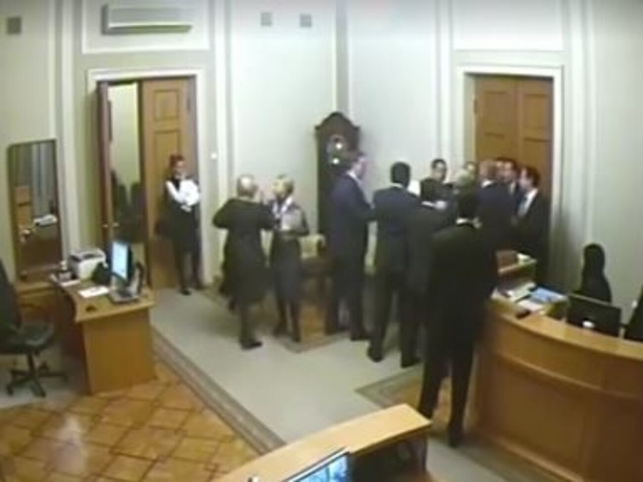 Депутаты Ивченко и Власенко тоже поучаствовали в инциденте между Тетеруком и Кужель