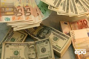 Нацбанк укрепил курс гривны