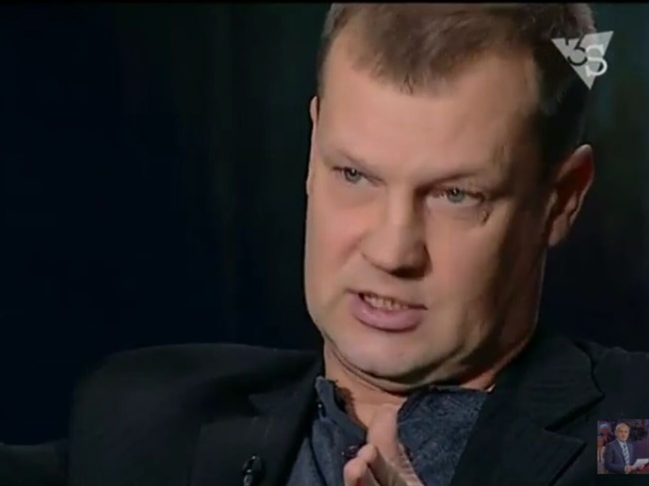 Александр Шадура:&nbsp;Любой баллистик вам скажет прямой луч провести, и вы увидите не только здание, но и форточку, откуда стреляли