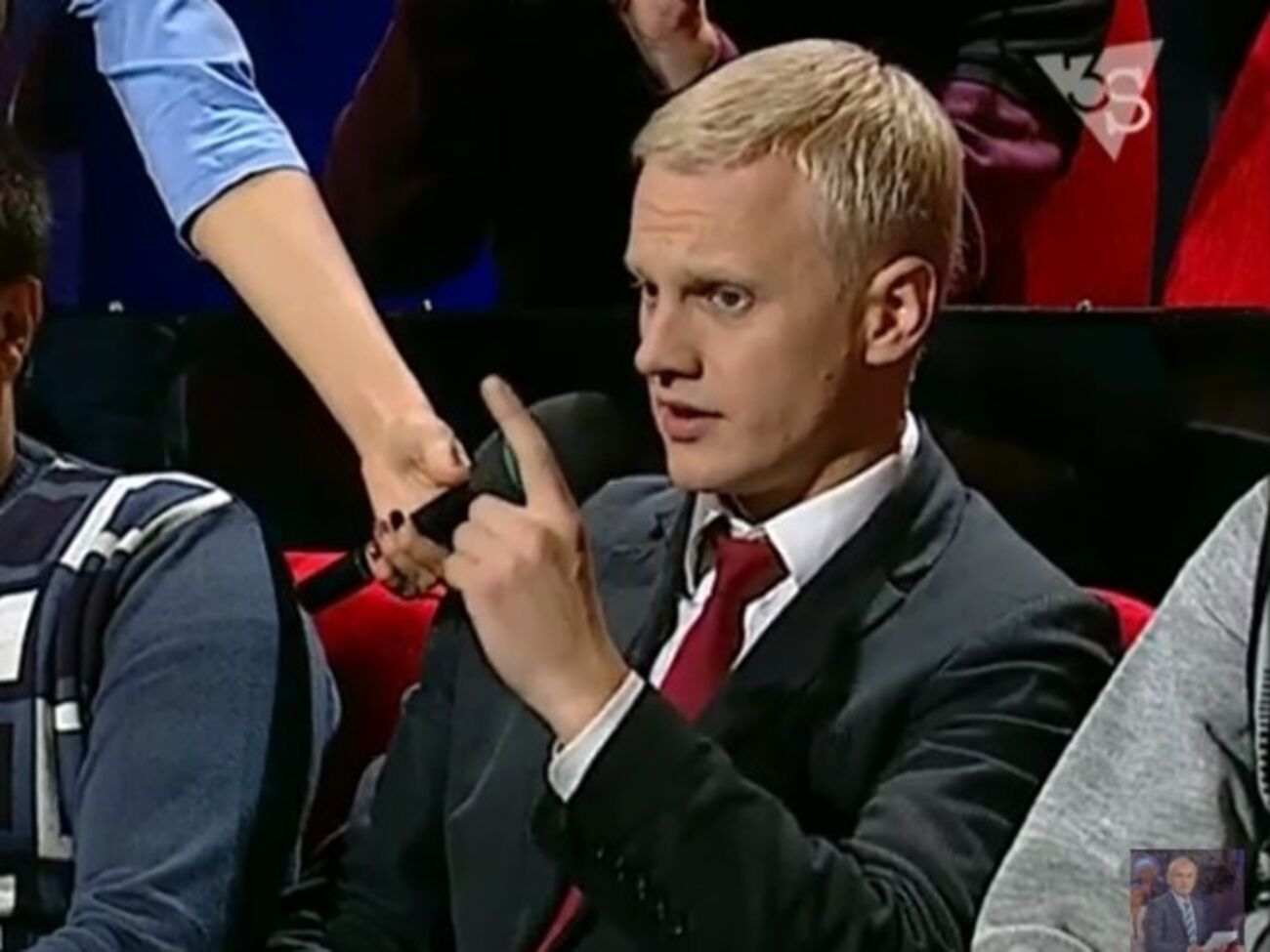 Виталий Шабунин:&nbsp;Клюевы должны были цветы кидать через окно Генеральной прокуратуры на Шокина