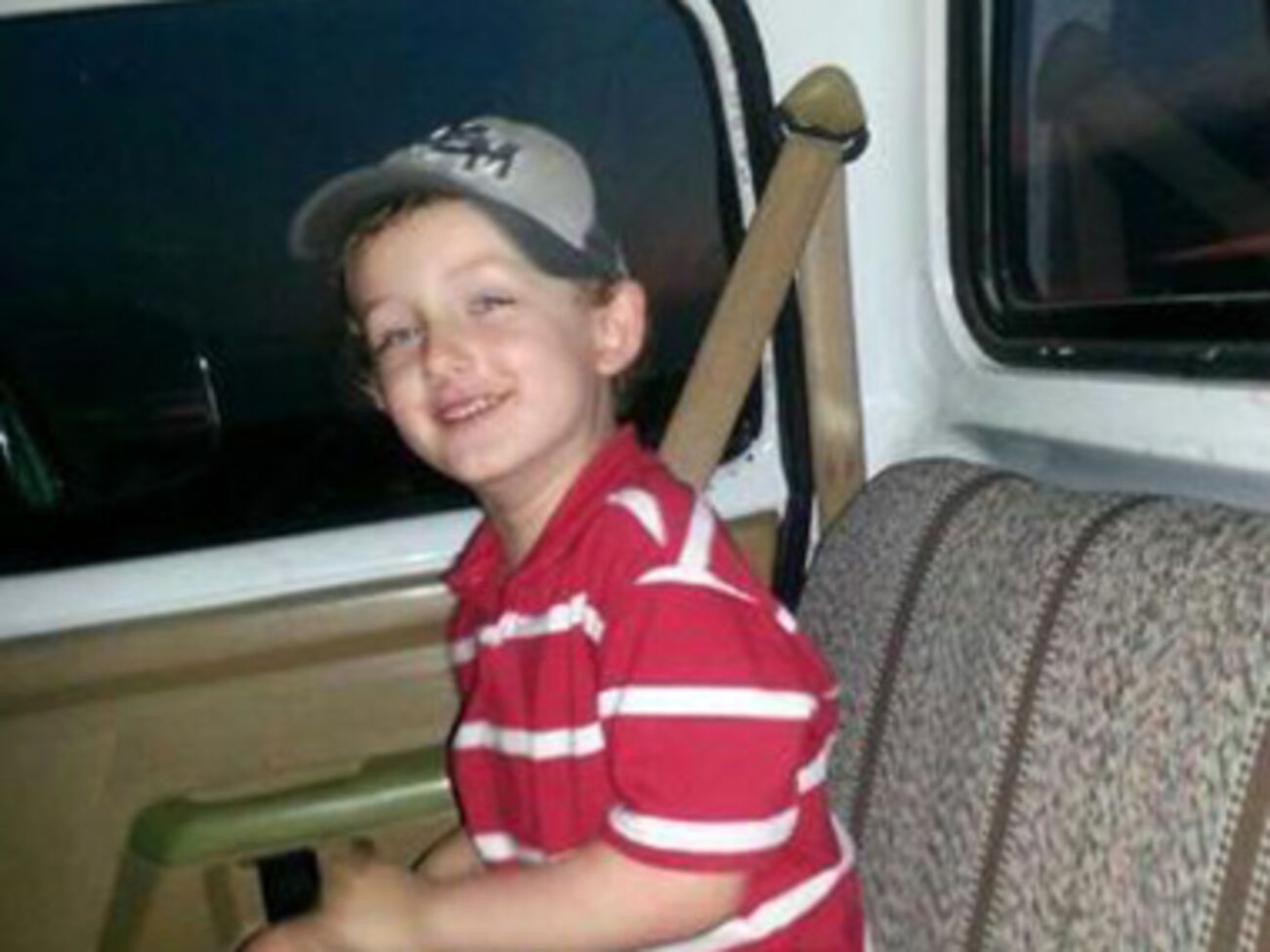 Джереми Мардис находился на переднем сиденье автомобиля и погиб, получив пять пуль