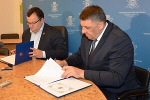 УЕФА и ФФУ построят стадион в Черновцах