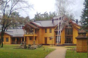 "Охотничий домик Януковича" на территории Сухолуцкого лесничества