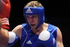 Украинский боксер уверенно победил россиянина в 10-раундовом бою