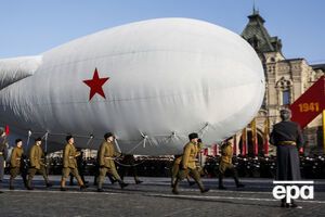 В Москве устроили торжественный парад на Красной площади