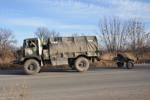 Украинские военные отводят вооружение калибром до 100 мм