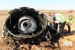 Египет пока не может назвать причину крушения A321