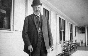 Родственник Альфреда Витте – Сергей Витте, государственный деятель Российской империи, занимавший посты министра путей сообщения, министра финансов, председателя Комитета министров и председателя Совета министров