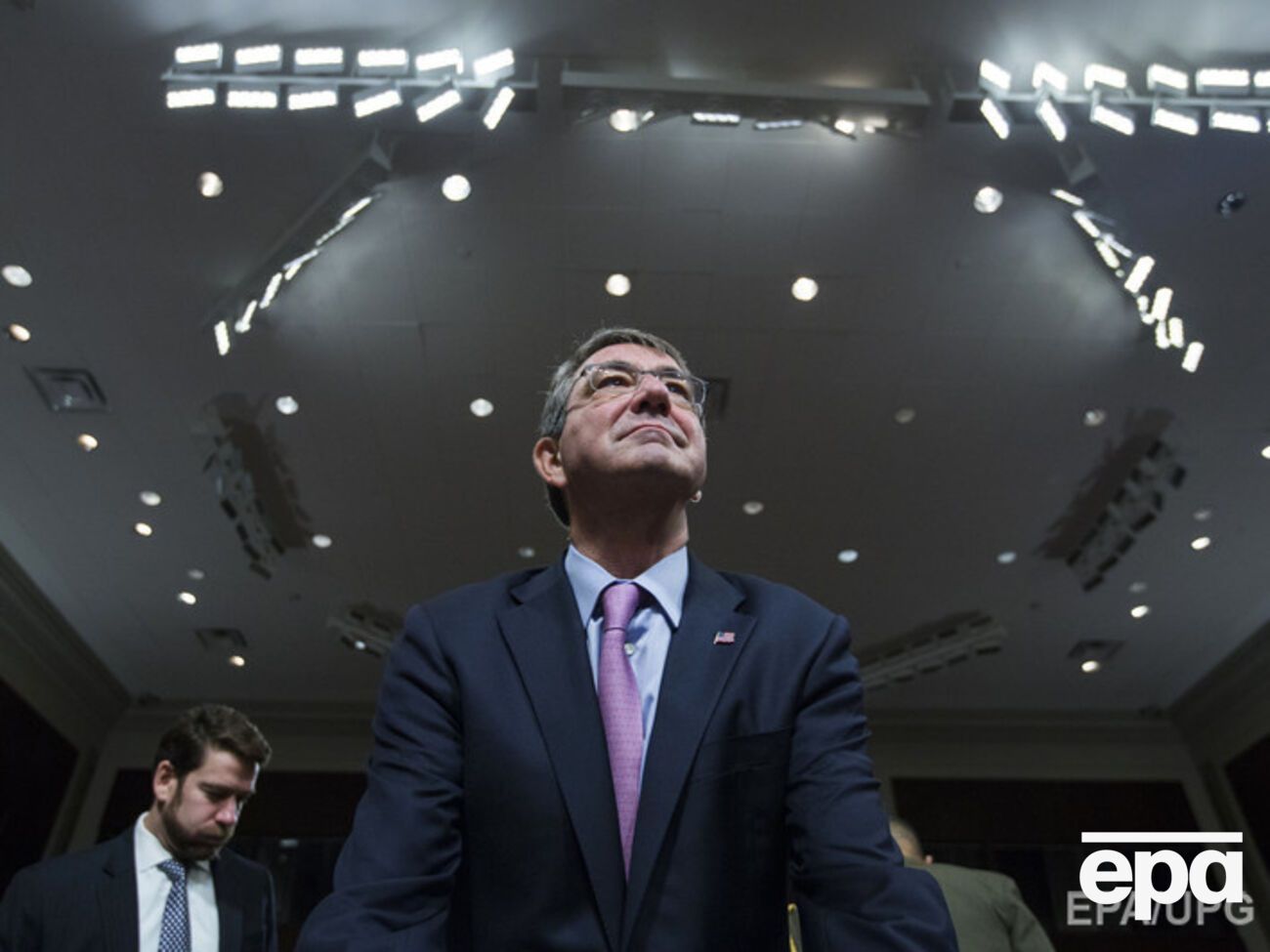 Картер обеспокоен заявлениями Кремля о возможности использования ядерного оружия