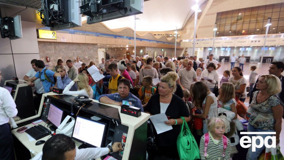 В Египте еще остаются сотни российских туристов