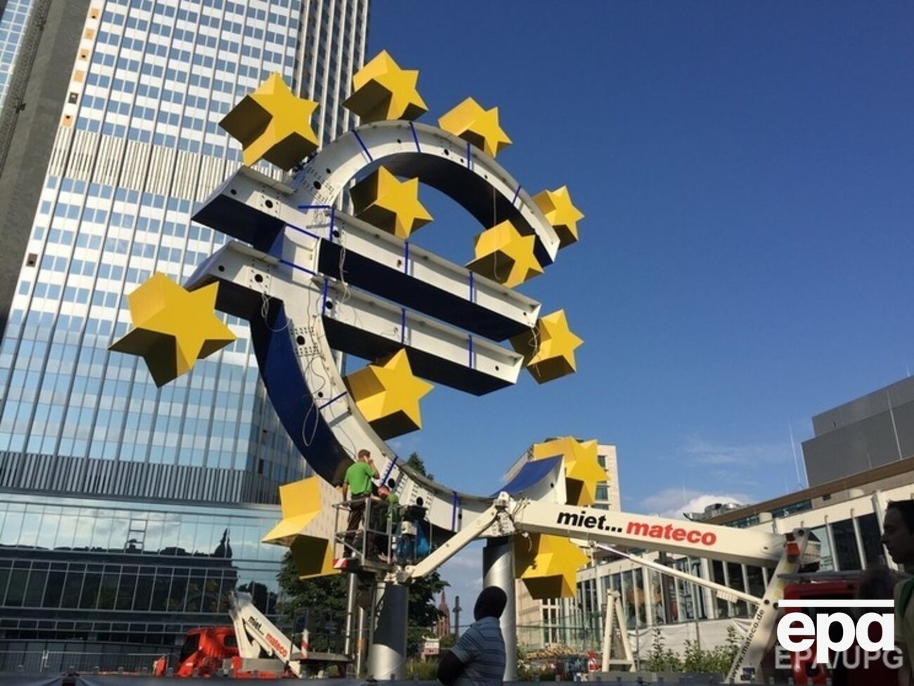 Доверие к евро в странах &ndash; членах еврозоны выросло