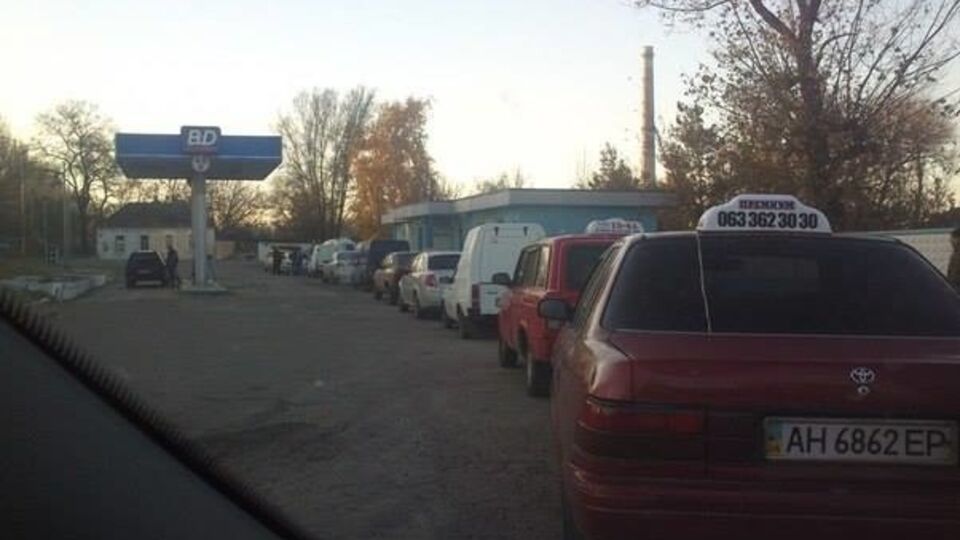 Казанский: Бензин и пропан на Донбасс завозят из России. Там тоже правосеки и фашисты блокаду организовали?