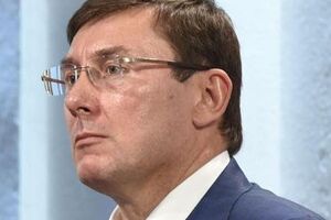 Луценко раскритиковал политиков, которые торгуются за то, чтобы остаться в коалиции