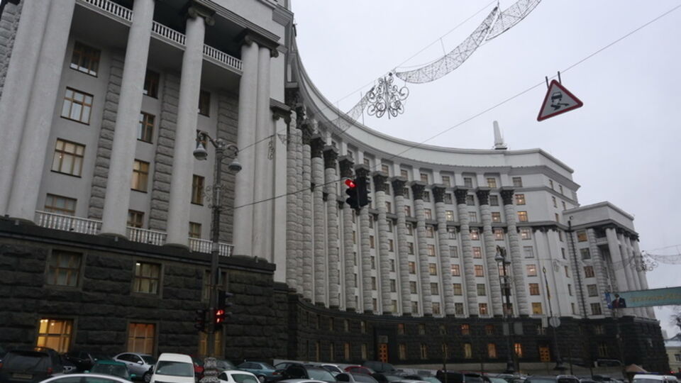 Кабмин установил лимит транспортных средств для Антикоррупционного бюро