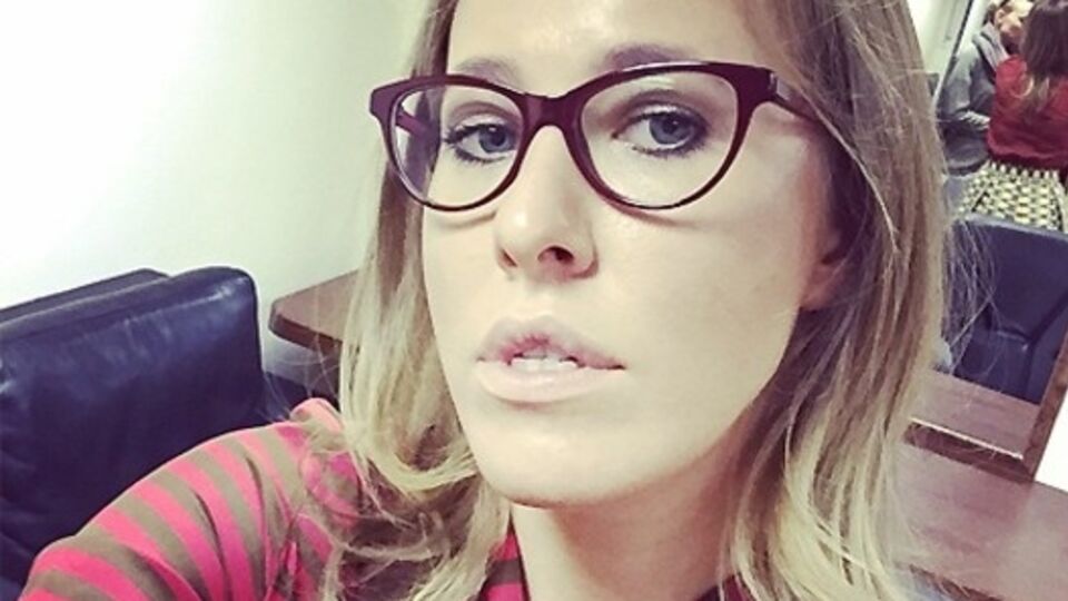 Подруги подарили Собчак серьги ее любимого ювелирного бренда