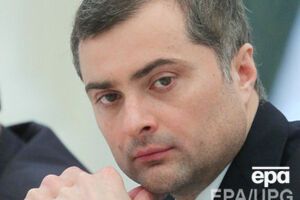 Сурков "с первых часов, первых минут всем сердцем болел за народ "ДНР", заявил Захарченко