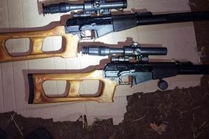 Контрабандист пытался завезти в Украину в том числе бесшумные снайперские винтовки