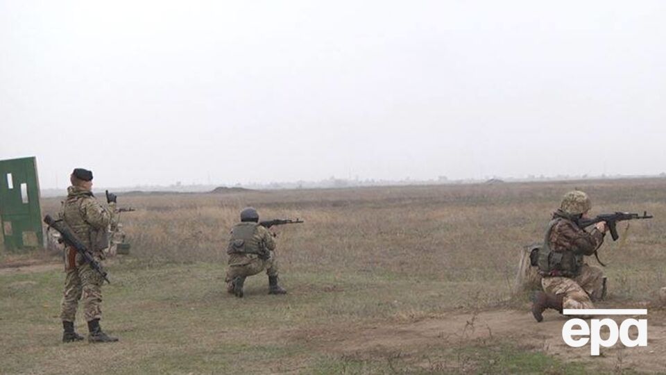 В Одесской области морские пехотинцы упражнялись в стрельбе и тактических передвижениях. Фоторепортаж