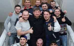 Кадыров в честь праздника взял команду КВН на работу в правительство