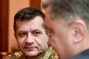 Порошенко встретился с освобожденным "киборгом"