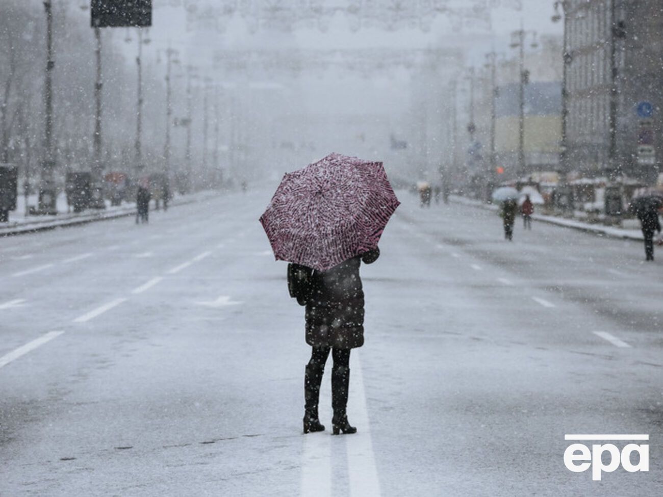 Киевлян предупредили о сильном ветре и снеге
