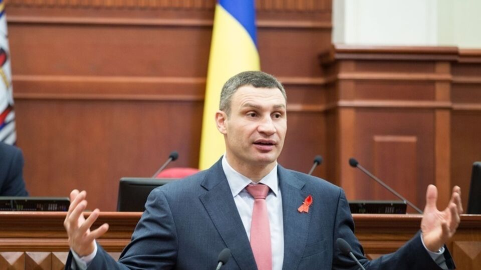 Глава Киевского горизбиркома объявил Виталия Кличко избранным городским головой