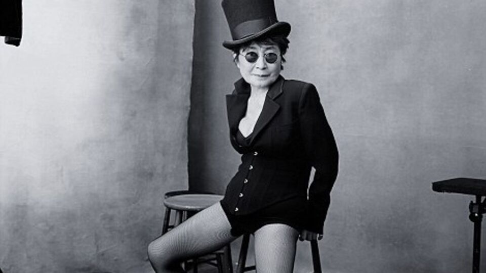 Йоко Оно стала одной из героинь календаря Pirelli