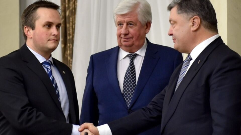 Порошенко: В Украине полностью сформирован отряд для преодоления коррупции. На фото – Назар Холодницкий, Виктор Шокин и Петр Порошенко