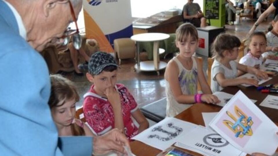 Учебники подготовит черновицкое издательство "Букрек"