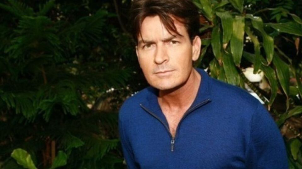 Шин утверждает, что Росс сама настаивала на незащищенном сексе