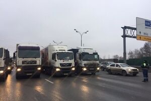 Большинство жителей столицы РФ поддерживают протест дальнобойщиков, который продолжается второй месяц