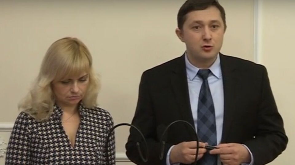 СБУ: Задержанной в Киеве диверсионной группой руководил украинец. На фото – спикер спецслужбы Елена Гитлянская и руководитель аппарата Александр Ткачук