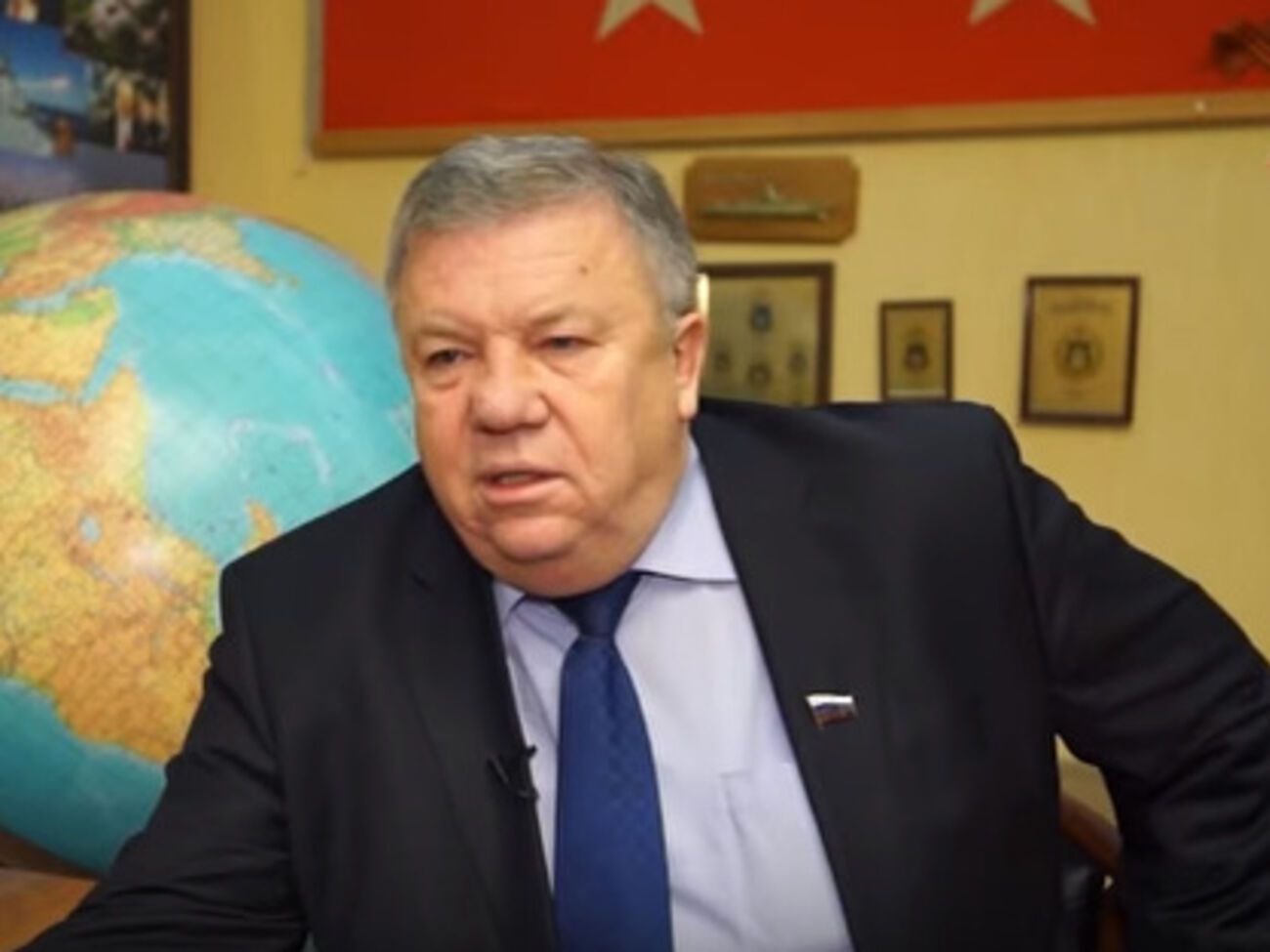 Комоедов: Пусть Ким Чен Ын спит в обнимку со своей бомбой