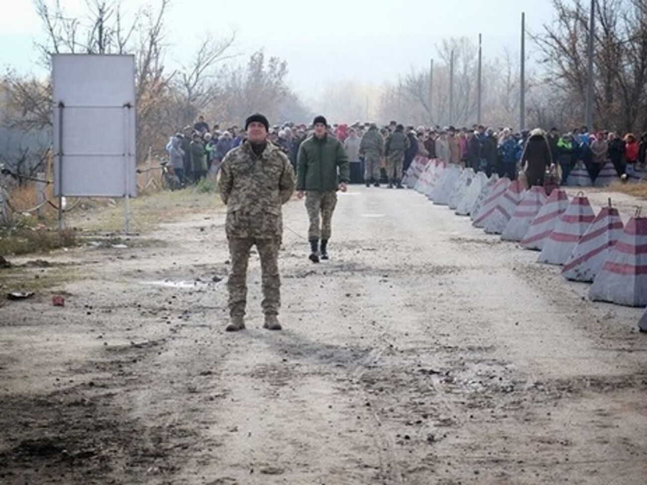 С 7 июля попасть на временно оккупированную территорию можно с помощью электронных пропусков