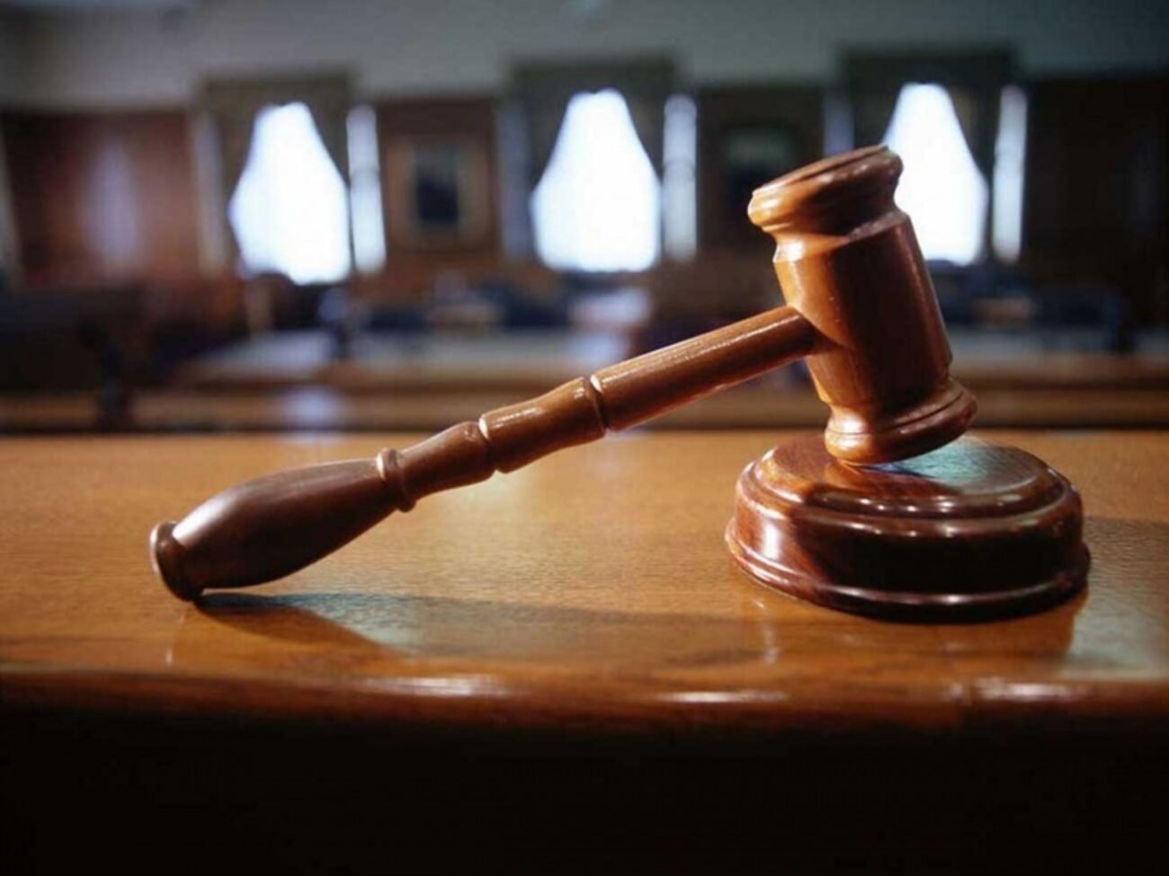 Суд оставил Штепу под стражей