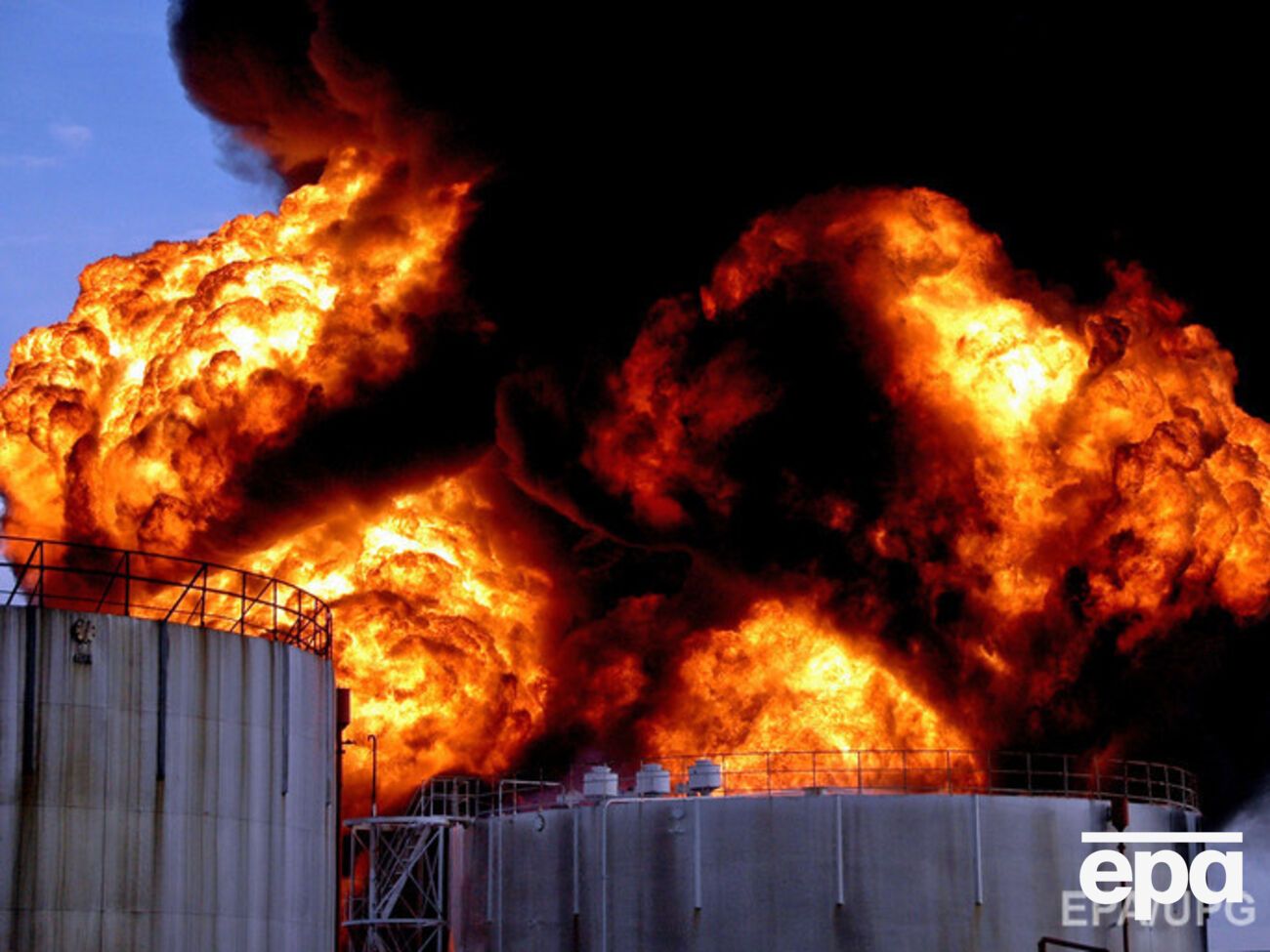 Удары коалиции по нефтепромыслам ИГИЛ усилились